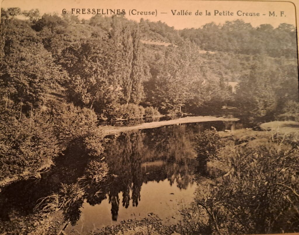 Carte postale Fresselines, Vallée de la petite Creuse, Coll. part.